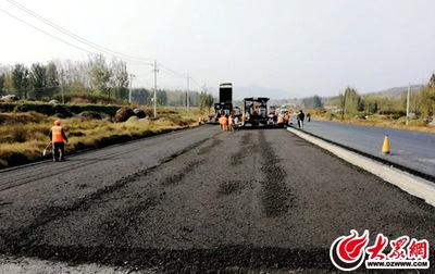 日照交通發(fā)展集團(tuán)建設(shè)公司鋼渣基層試驗(yàn)段順利實(shí)施，以創(chuàng)新驅(qū)動(dòng)工程管理升級(jí)